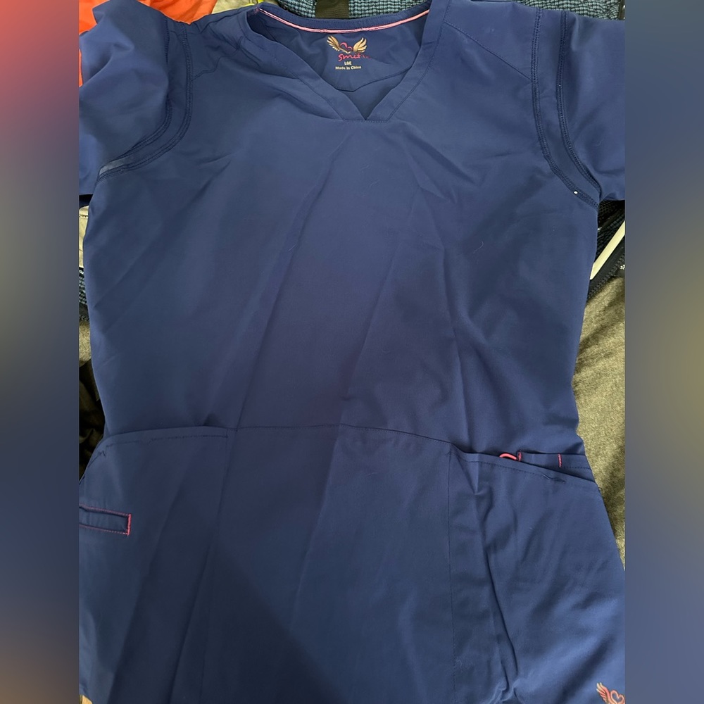 Scrub top